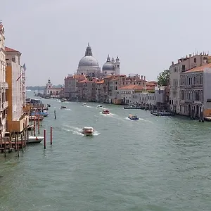  Apartment Ca'giustinian